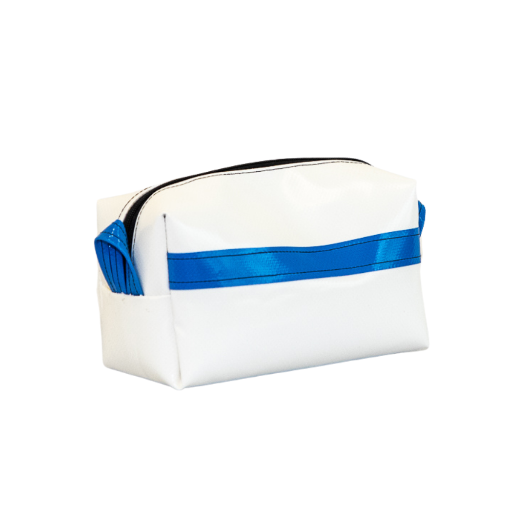 Kulturtasche Detlev – Weiß/Blau