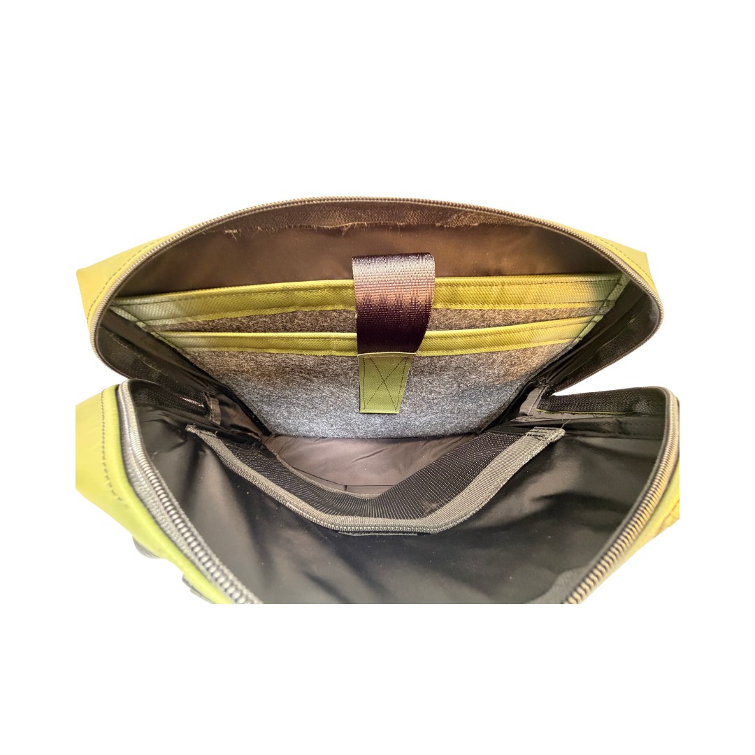 Laptoptasche in Militärgrün (gepolstert) – Bild 3